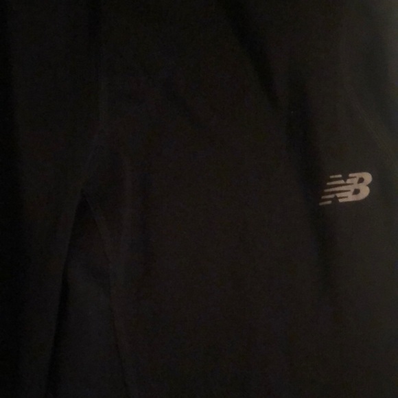 New balance gently used tights - Picture 1 of 3
